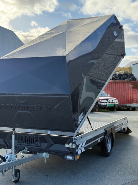 Lorries SnoWmaster TXI-395i-K